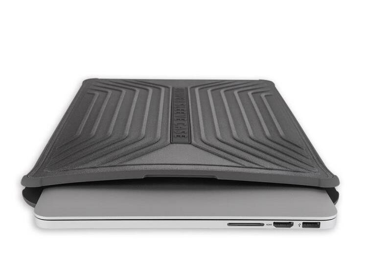 Husă rezistentă Voyage, pentru MacBook 13