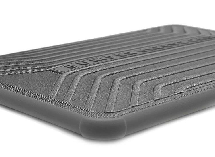 Husă rezistentă Voyage, pentru MacBook 13