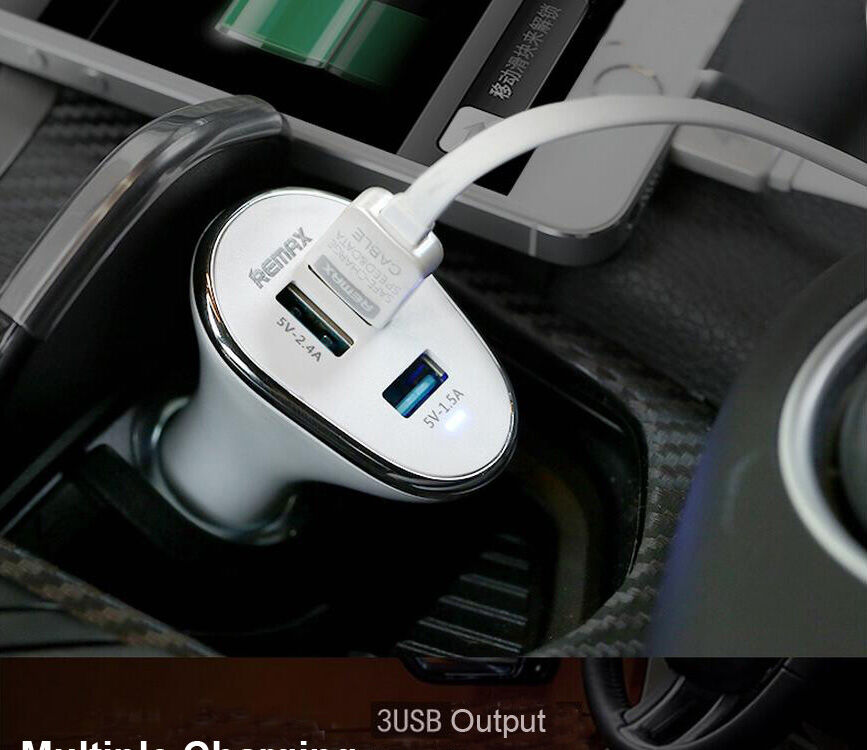 Încărcător auto REMAX, cu trei porturi, pentru Apple iPhone / iPad / iPod - negru