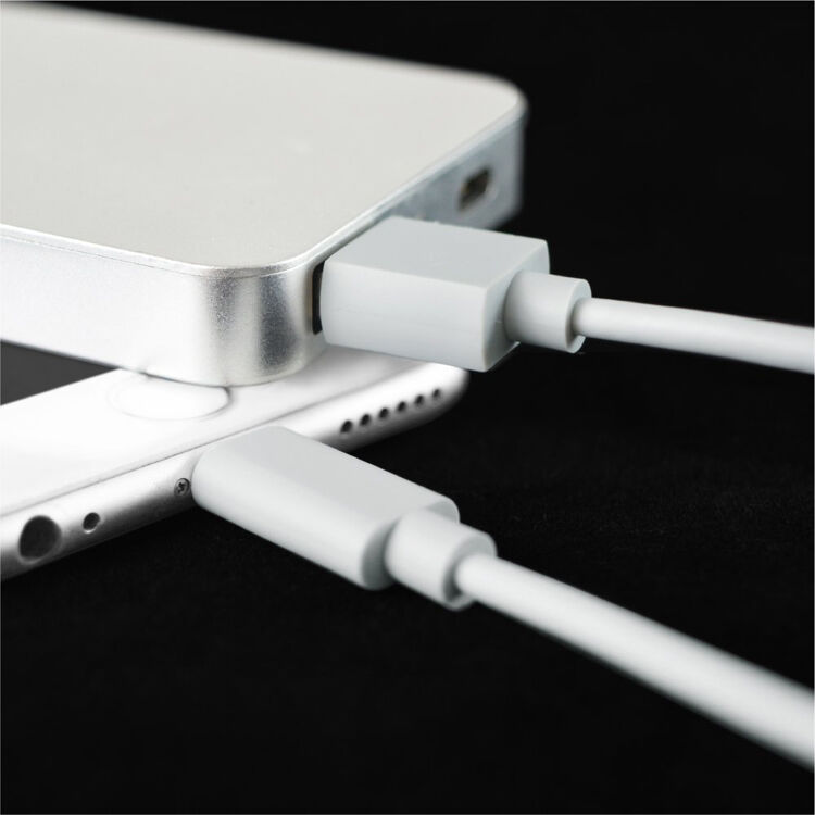 Cablu lightning OPSO, de sincronizare şi de încărcare, certificat MFI, pentru Apple iPhone / iPad / iPod - alb - 2m