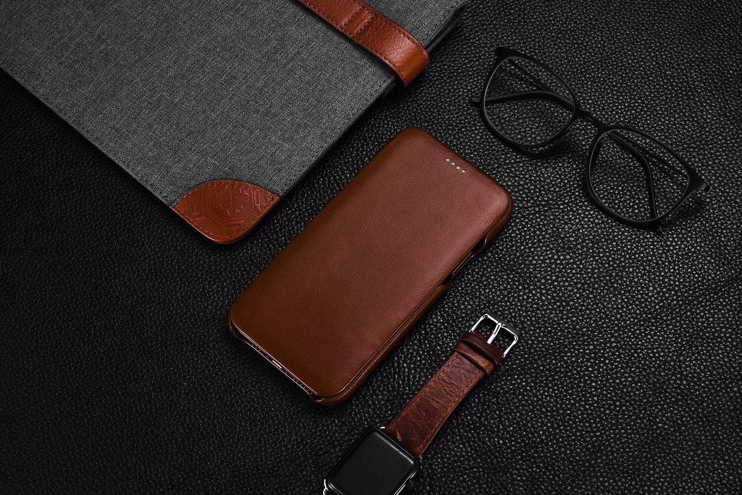Icarer husă flip din piele pentru iPhone 11 - maro cacao