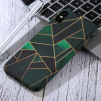 Carcasă pentru Apple iPhone XS / iPhone X, luminează în întuneric - model geometric verde