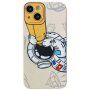 Husă din plastic moale astronaut în spațiu pentru iPhone 13 Pro - bej
