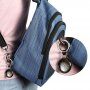 Husă transparentă strălucitoare cu carabină pentru AirTag 1 / 2 - negru