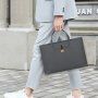 Husă laptop elegantă cu închidere cu nasture pentru iPad până la 13" / MacBook până la 14" - neagră