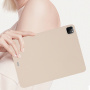 Husă mată din plastic moale pentru iPad Pro 13" (2024/2025) - bej