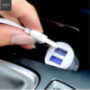 Încărcător auto HOCO, cu două porturi USB + conector lightning, pentru Apple iPhone / iPad / iPod - alb