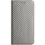 Husă tip carte cu model din fibră de carbon pentru iPhone 15 - gri