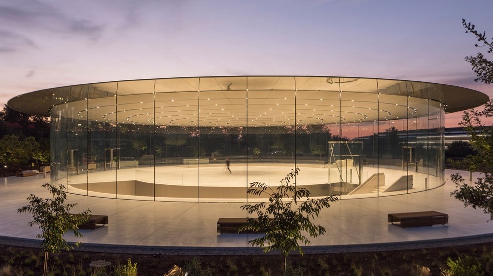 Teatrul lui Steve Jobs