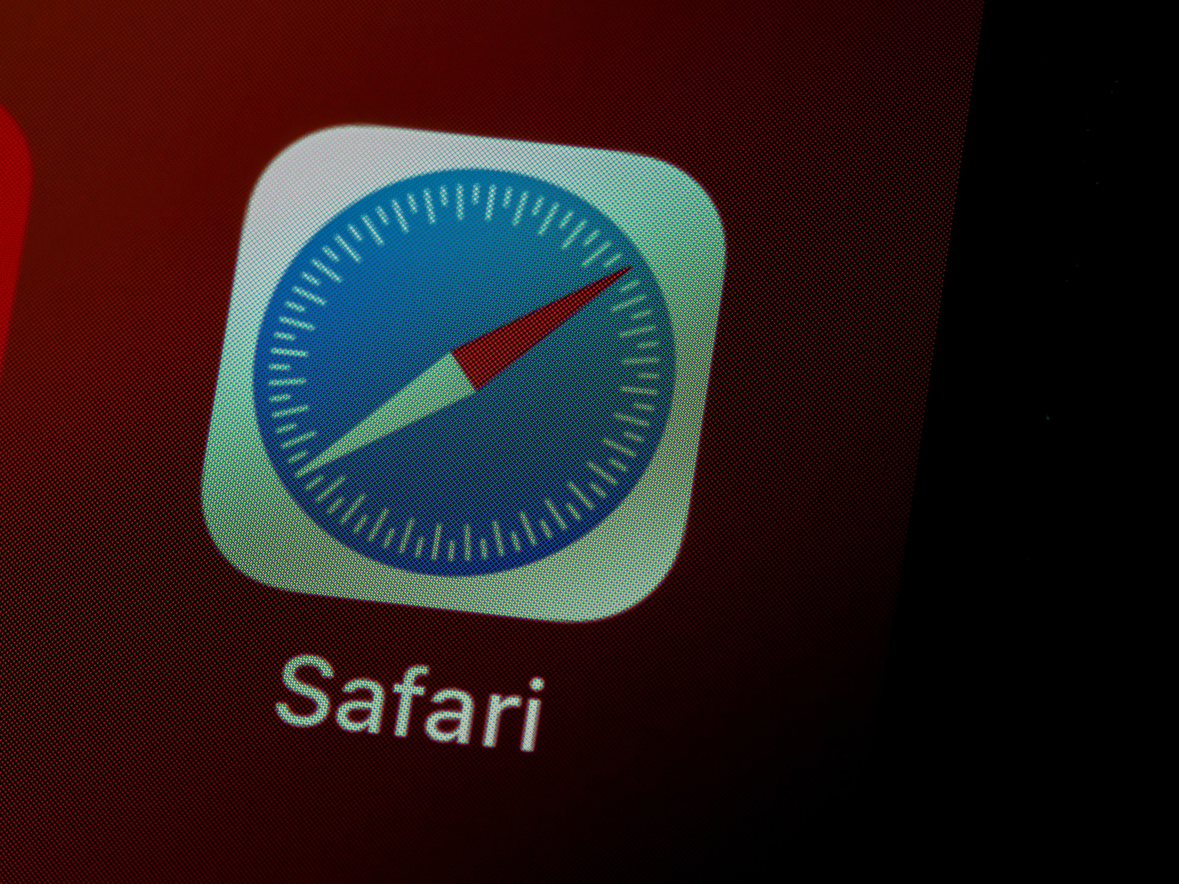 Cum să setați browserul web implicit pe iPhone
